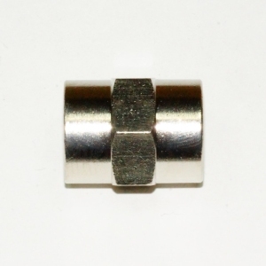 Фитинг прямой 2543 F1/4″-F1/4″