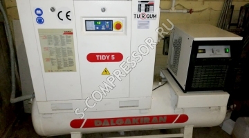Проведение ТО компрессора Dalgakiran Tidy 5 Compact с встроенным осушителем